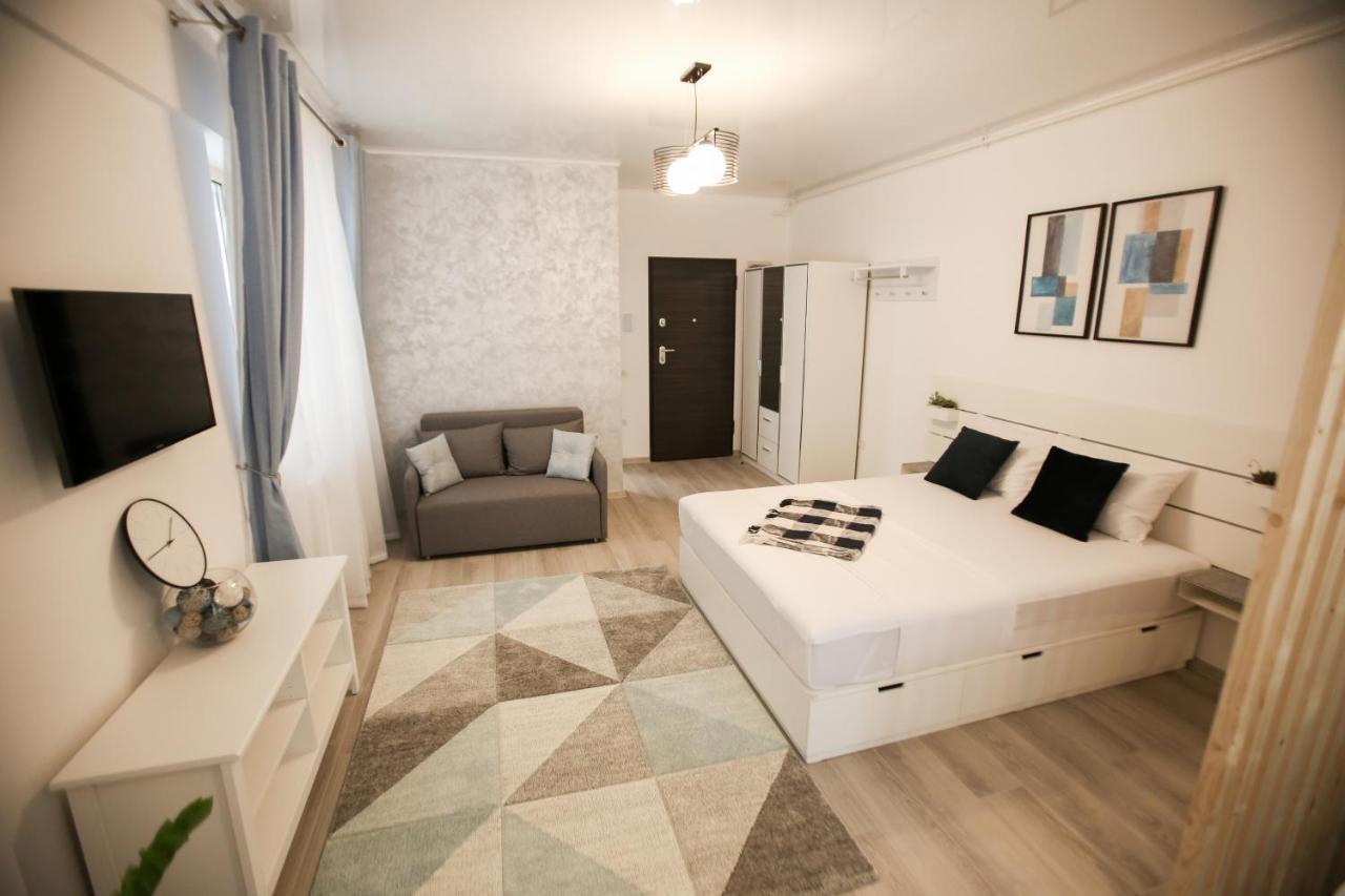 Premium Studios Mamaia Nord - Marea La 50M นาโวดาริ ภายนอก รูปภาพ