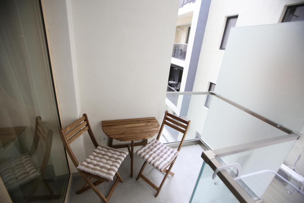 Premium Studios Mamaia Nord - Marea La 50M นาโวดาริ ภายนอก รูปภาพ