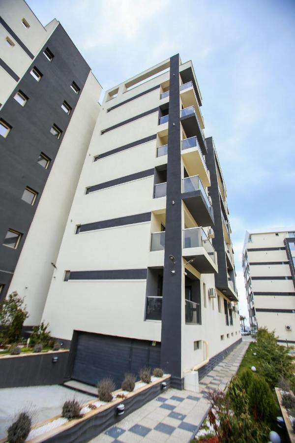 Premium Studios Mamaia Nord - Marea La 50M นาโวดาริ ภายนอก รูปภาพ